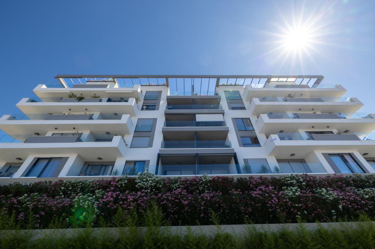 Apartment Mari Deluxe Макарска Экстерьер фото